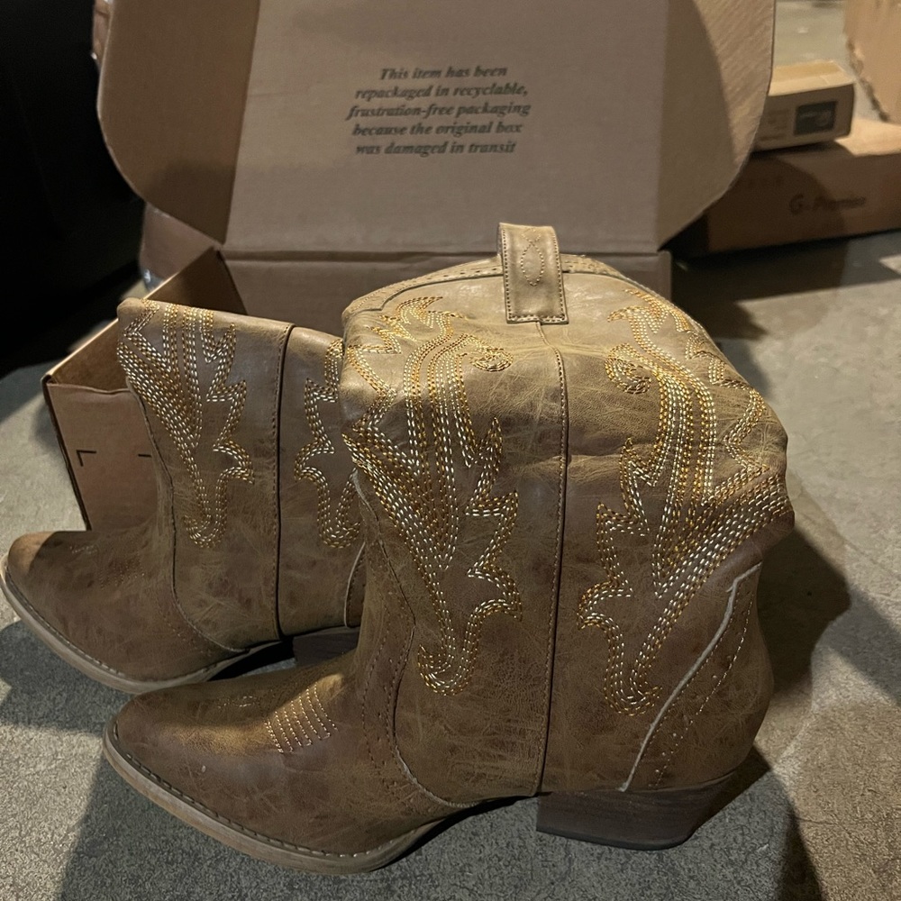 Women’s Cowboy boots